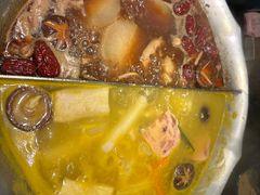 -湊湊火锅·茶憩(打浦桥日月光店)