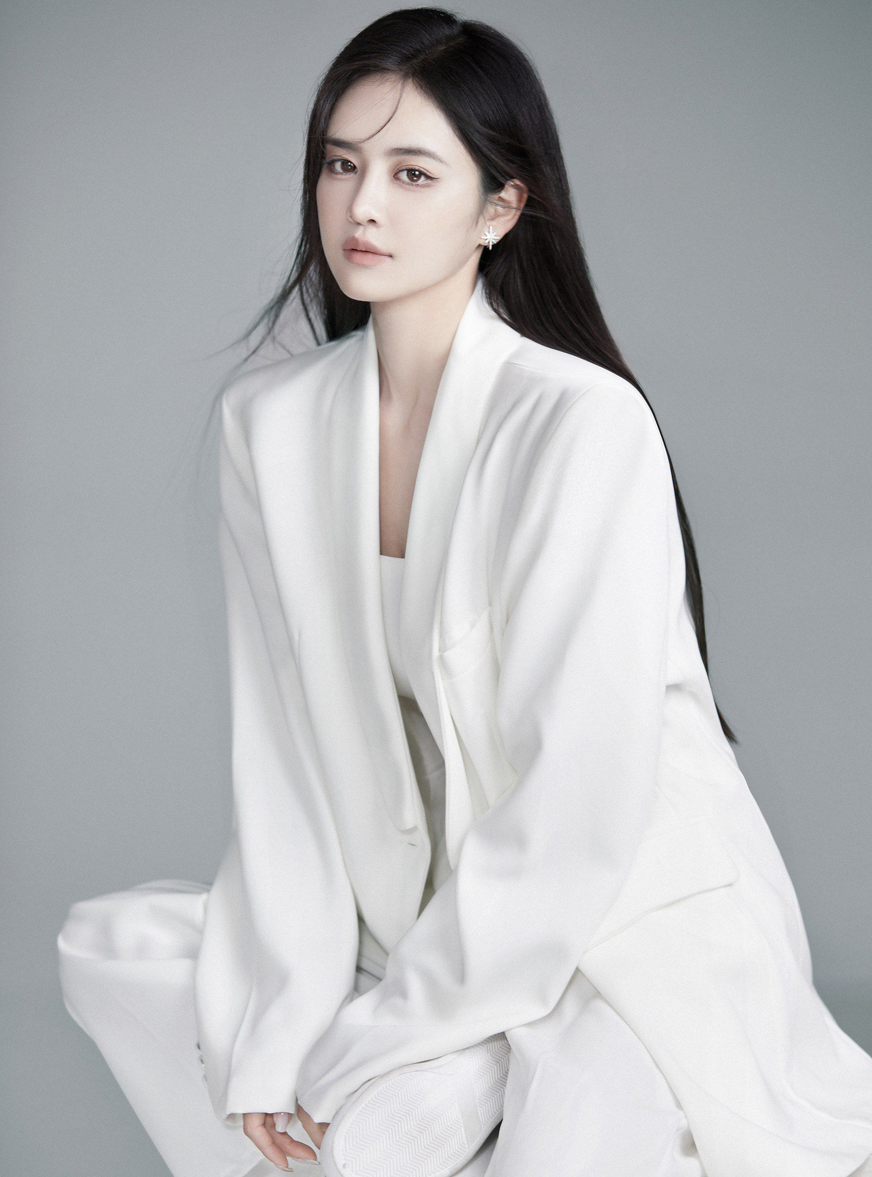 女孩的优雅无惧时光
是帅气的61是自由的61是无谓的
98
