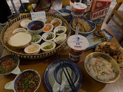 -包整·丝娃娃(一览甲秀楼风景店)