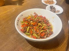 -富正毅三下锅·湘西韵味(天门山索道店)