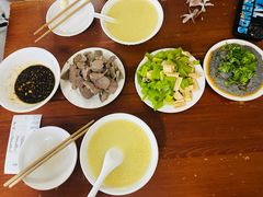 -宝瑞门钉肉饼店