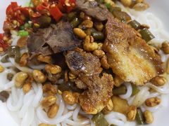 -牛八宝桂林米粉(八里庄店)