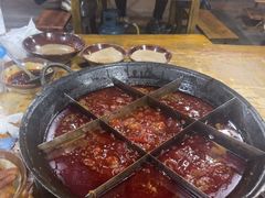 -正南齊北重庆老火锅(光华村直营店)