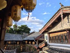-民食香·腊排骨野生菌美食(木府店)