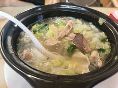 -闫家驴肉老店(华电一校店)