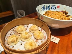 -李犟大爆鳝面·手工蟹黄包(湖滨西湖店)