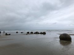 -摩拉基大圆石