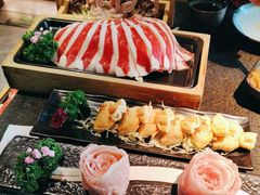 -湊湊火锅·茶憩(新中关购物中心店)