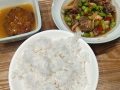 -老乡鸡(融科天地店)