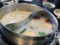 -江小渔鲜鱼火锅(西二道街店)