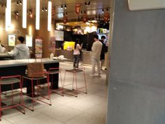-麦当劳(龙洞店)