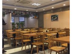 大堂-鑫花溪牛肉米粉(凤凰街创始总店)