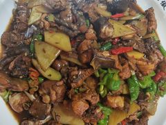 -鲁南仔·滕州炒鸡(经三路店)