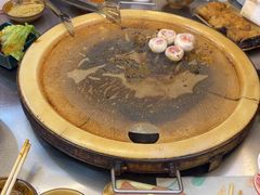 -阿昌白族石板烧·菌锅(大理古城店)