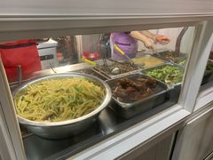 -咱家王新国把子肉(县东巷店)