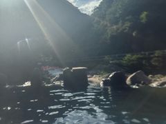 -安吉龙王山峡谷漂流