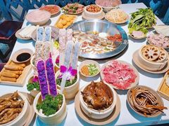 -卤校长重庆火锅(恒隆广场店)