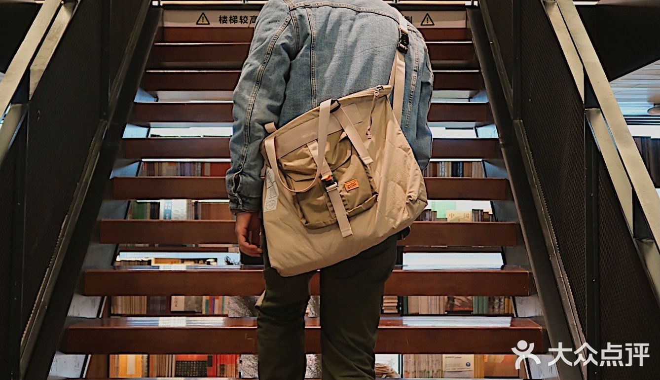 文轩BOOKS｜招商花园｜日系书屋｜亲子乐园｜宝藏书店