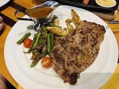 牛排-申德勒加油站餐厅(三里屯北小街店)