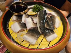 -草家酱蟹炭火烤肉店(珲春南路一店)