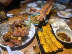 -东北小板凳地摊烧烤(泰来街店)