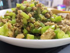 -天天向上素食餐厅(五台山店)