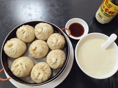 -天天大肉包