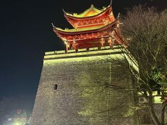 -巴陵广场