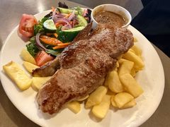 -Cosmopolitan Cafe Bondi Junction
