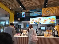 -麦当劳(郑州正弘城店)