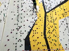 -问山MountQuest攀岩馆