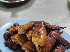-黄亚华小食店(Jalan Alor)