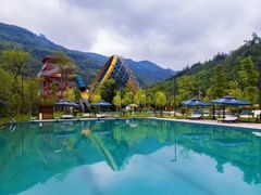 -中铁花水湾温泉酒店(大邑店)