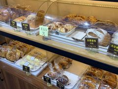 -韩国利尔面包(桂林路店)