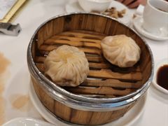 上海灌汤小笼包-凤凰楼酒家·粤宴点心(华强北店)