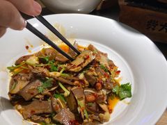 -费大厨辣椒炒肉(吉联MALL店)