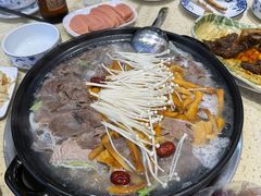 -九寨特色牦牛肉汤锅 羊肉汤锅