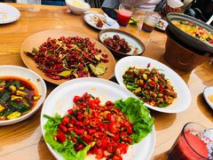 -爱啤精酿·民谣酒馆(滨江店)