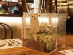 -小苍兰风铃草·礼物蛋糕(沈阳店)