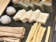 -余欢领鲜火锅(新街口店)