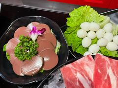 -唯爱KTV聚会餐厅(仙林东城汇店)