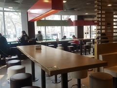 -麦当劳(南京路2店)