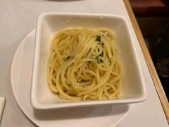 -La-Serene Café