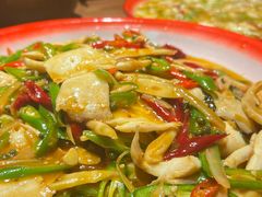 黄喉-泥糊破店小酒馆·团建聚餐(南京西路店)