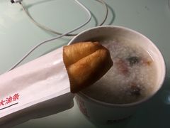 -肯德基(成山路地铁站店)