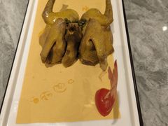 -朱记乳鸽王·非遗石岐乳鸽·全鸽宴(大兴旗舰店)