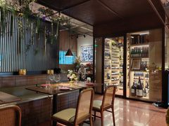 -肆海小川菜酒馆Wine Bistro (青年路店)
