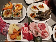 -山焱·炭火自助烤肉(周浦万达店)