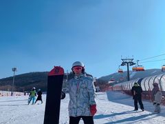 -中旅松花湖滑雪场