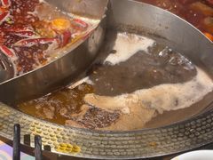 -廖掌柜·重庆鲜货火锅(上海首店)